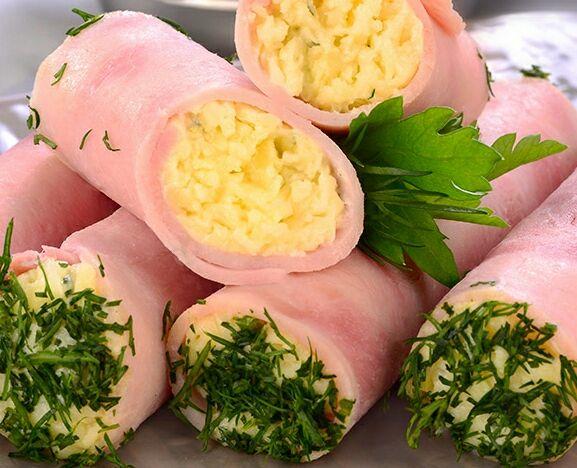 Рулетик с ветчиной и еврейской закуской Рулетик с ветчиной и еврейской закуской