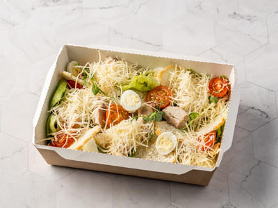 Салат Цезарь с курицей XL