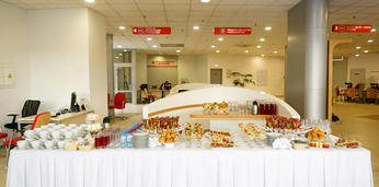 Доставка блюд и напитков на 50 персон