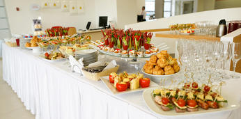Фуршет на 100 персон