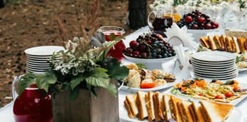 Доставка блюд и напитков на 80 персон